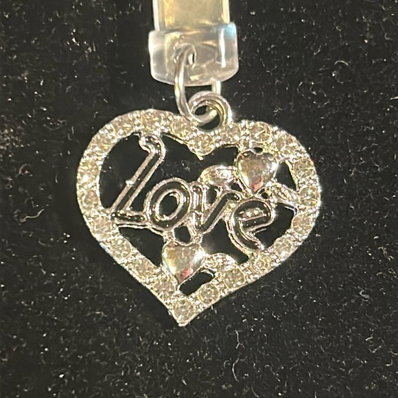 i-Phone “Love” In Heart Dust Plug - Picture 1 of 7